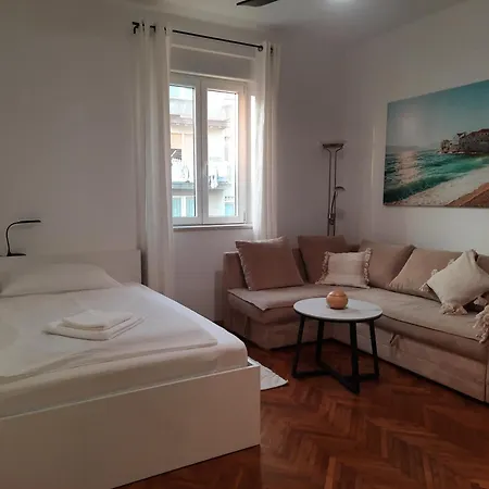 Apartment Anchor Point Zadar, Zentral, Ideal Für Paare, Freunde&familien *